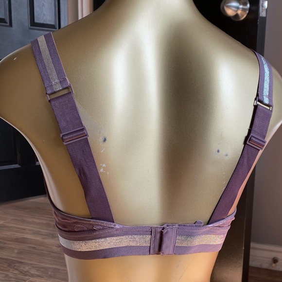 H&M Stripe Bralette - Picture 3 of 8